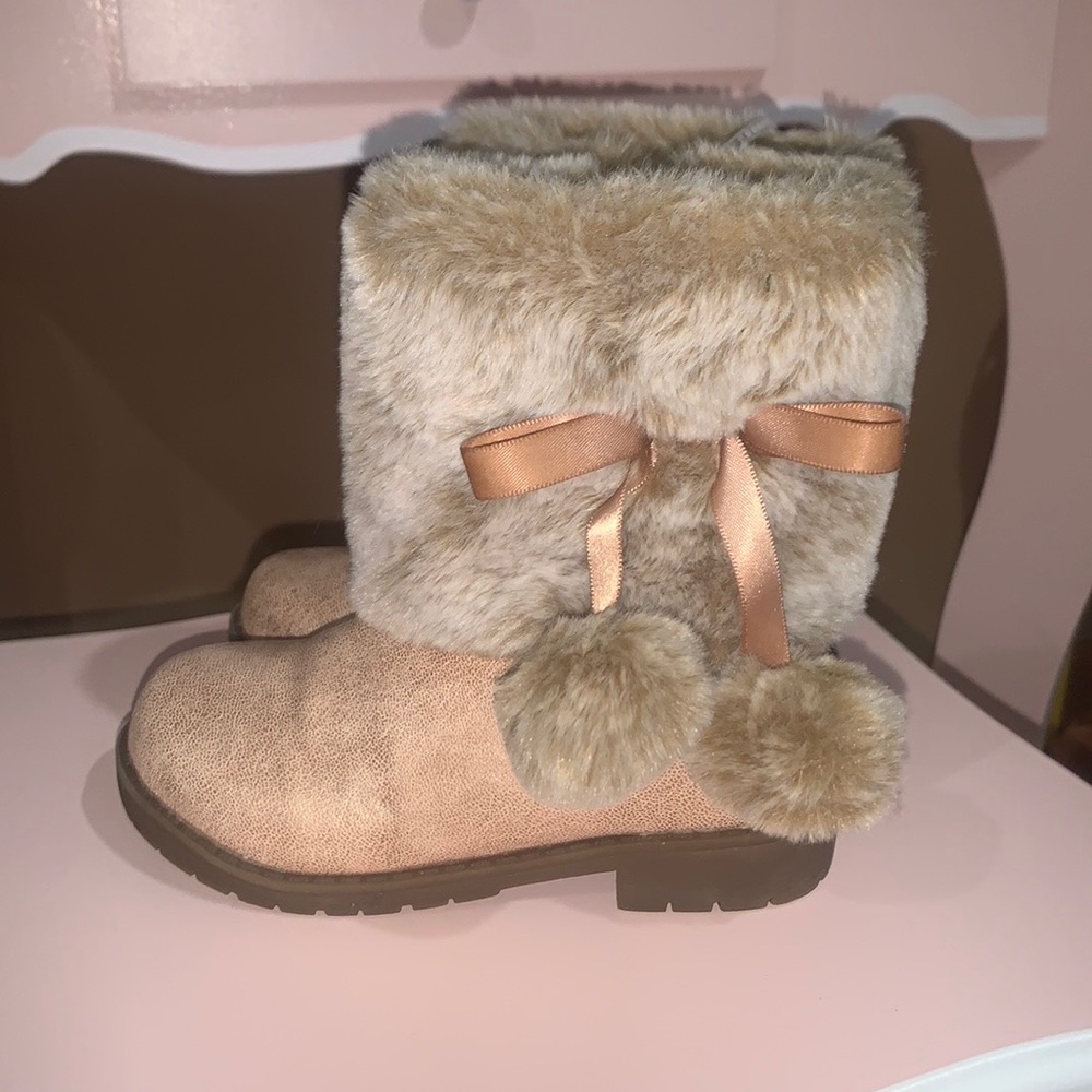 Nicole Miller  Light Pink Mid Calf Faux Fur Boot very gently used